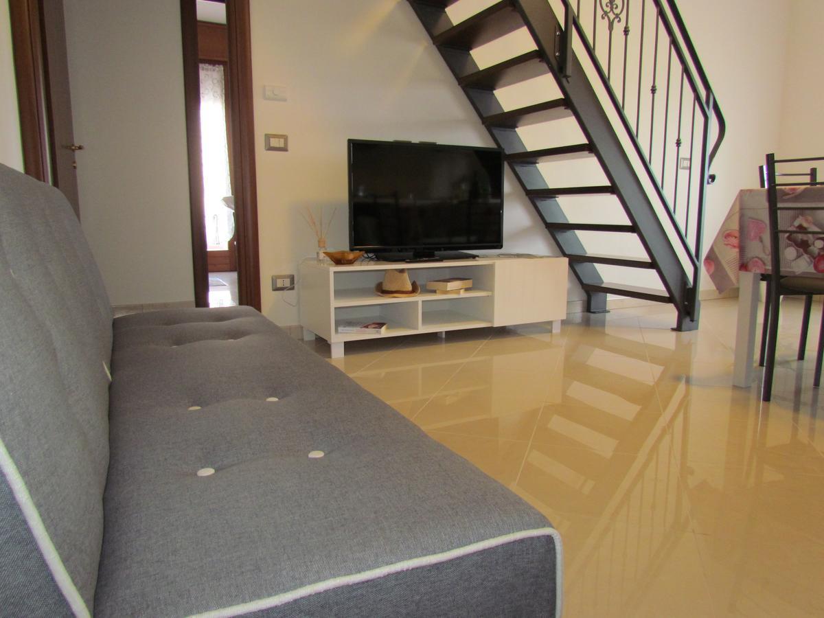 Siviero Apartments Scardovari Buitenkant foto